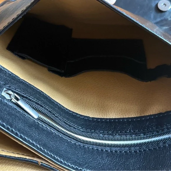 Genuine Leather Made in Italy Messenger Bag